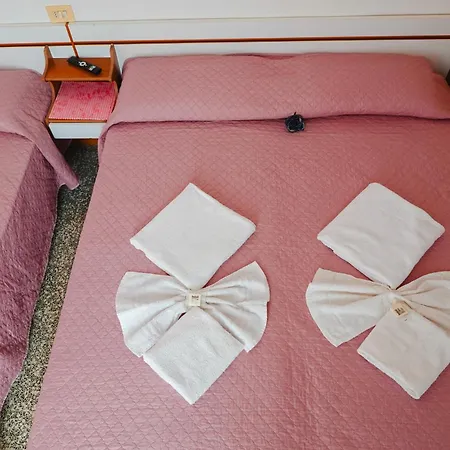 HOTEL LEA B&B Pensione Completa-2